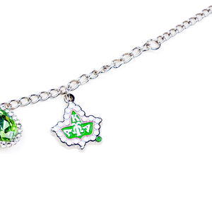   Pulsera de dijes elegante con dijes de hiedra, rosa y verde, inspirada en hermandades, accesorio de muñeca para mujer, regalo personalizado de estilo griego - Product Image 3