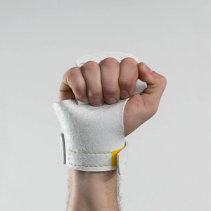 Unisex Leather Hand Grip for Weightlifting Gym Padded Palm Grips for Pull Ups Rows Fitness <b>Training</b> session Gear Supplier - Product Image 3