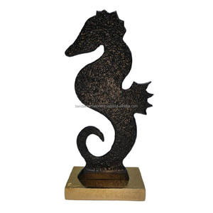 Sculpture décorative en aluminium avec finition or et noir pour la décoration de la maison Sculpture en métal Diwali Articles de cadeau - Product Image 3