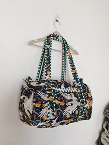 Large Capacity Fashion Weekender Duffel <b>Bag</b> with Crane and Pineapple Pattern Green <b>Navy</b> Blue Textile Shopping Zipper Closure - Product Image 3