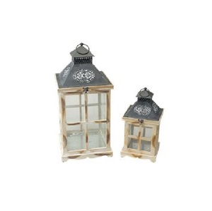 Farol de Madera Rústico Hecho a Mano con Ventanas de Vidrio y Asa de Cuerda, Accesorio Decorativo para el Hogar y el Jardín - Product Image 4