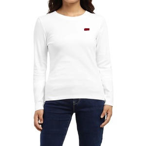 T-shirt uni à manches courtes et épaules tombantes pour femmes de haute qualité T-shirt de luxe en coton 180gsm avec logo personnalisé et col en O - Product Image 1