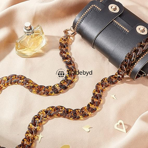 Cadena de resina hecha a mano, joyería de moda, elegante collar de resina colorido, ligero, duradero, moderno para mujeres y niñas Tradebyd - Product Image 3