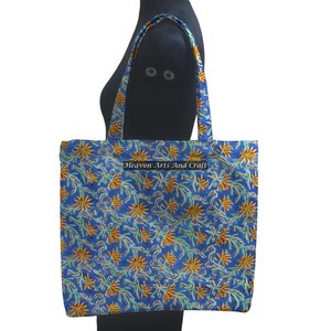 Bolso de mano cuadrado con estampado de bloques de gran capacidad para mujer europea americana, bolso de compras con estampado de bloques de mano a la moda - Product Image 1