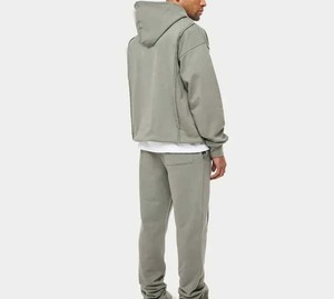 Men 2026 New Arrival Hooded Casual Custom Design <b>Tracksuit</b> High Quality Cotton Sports Wear Fashionable Print for Winter - Product Image 2