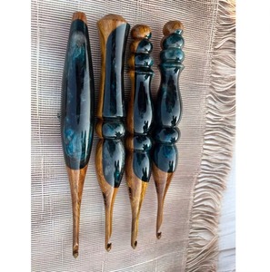 Crochets en résine et en bois, légers, durables, finition lisse, prise en main confortable, idéaux pour les projets de tricot et de crochet - Product Image 6