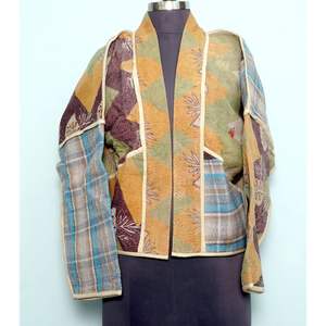 Chaqueta Multicolor Hecha a Mano 100% Algodón con Estampado Flock, Bordado Kantha, Parches Tejidos, Detalle de Botones, Estilo Vintage, Rajasthan - Product Image 1