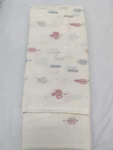 Tela de Algodón Puro de Diseño con Bordado de Alta Calidad, 65 GSM, Material con Hilo Floral para Prendas Étnicas y Moda de Boutique - Product Image 3