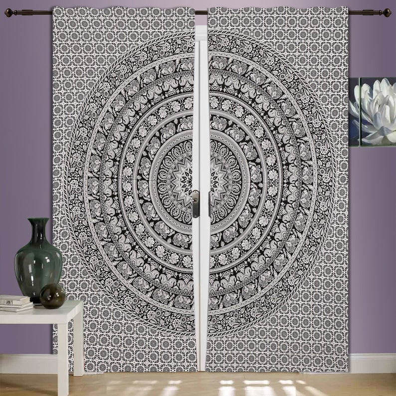 ช้างแมนดาลาสีเทา