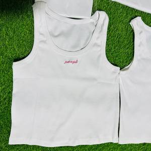 เสื้อกล้ามทรงรัดรูปประดับเปลือกหอยสีชมพูน่ารัก คอวี แขนกุด เหมาะสำหรับใส่ไปชายหาด ขายส่งจากผู้ผลิต - Product Image 6