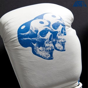 Guantes de Boxeo MMA de Cuero Genuino 2026 al por Mayor con Logotipo Personalizado y Absorción de Humedad para Hombres y Mujeres - Product Image 4