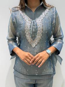 ESTA TEMPORADA DE FESTIVALES, PRUEBA NUESTRO CONJUNTO DE CAMISA Y PANTALÓN DE DISEÑO CON BORRACHERA DE TELA BORDADA A MANO - Product Image 3