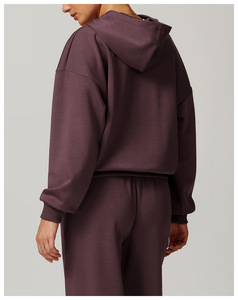 เสื้อฮู้ดบุขนแกะผู้ชายสีสันตัดกัน รุ่นใหม่ปี 2026 ทรงปกติ สวมใส่สบายๆ สำหรับฤดูใบไม้ร่วง สีน้ำเงิน เทา ดำ แบบถัก - Product Image 2