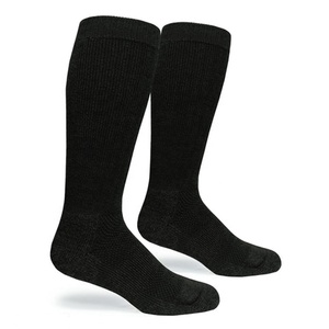 Chaussettes mi-hautes en coton 100 % biologique les mieux notées pour hommes, décontractées, unies, antibactériennes, noires, avec motif logo amusant, ODM - Product Image 6