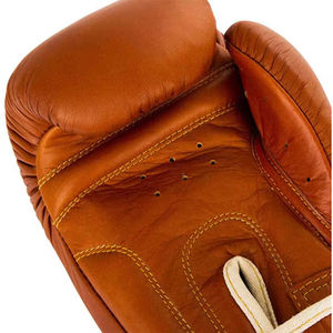 Gants de boxe en cuir de qualité supérieure en gros, logo personnalisé imprimé à chaud, respirants, fermeture à lacets, faible MOQ, gants de combat MMA - Product Image 5