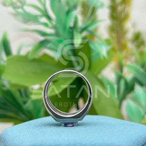 Anillo de Oro Sólido de 14K con Corte Princesa Morado para Hombre, Anillo de Compromiso Solitario con Circonita Cúbica para Hombre, Anillo Morado de Diseño Audaz, Regalo para Él - Product Image 6