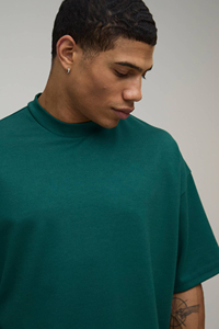 Wholesale Men Summer Shirt and Shorts <b>Set</b> Casual 2 Piece Matching Outfit Oversized Drop Shoulder T-Shirt Shorts <b>Set</b> Custom Logo - Product Image 2