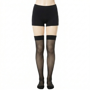 Collants noirs sans couture en maille pour femmes, effet bas de cuisse, avec short intégré, pour pickleball, tennis et sports - Product Image 3