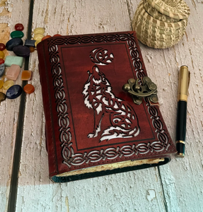 Diario Grimoire de Cuero de Lobo: Libro de las Sombras de Bruja (7x5 Pulgadas) - Product Image 3