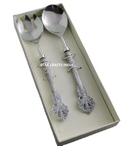 Cuillères multifonctionnelles Fourchette à salade Cuillère à nouilles Cuillères à dessert Ensemble de serveurs à salade en acier inoxydable - Product Image 1