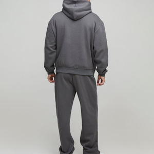 Ensemble survêtement streetwear ample pour homme : sweat à capuche et pantalon de jogging, style oversize, tissu doux et respirant, prix abordables - Product Image 2
