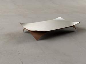 Plateau en laiton élégant et moderne, plateau de service minimaliste, plateau rond contemporain en laiton, plateau en laiton au design élégant, finition studio - Product Image 4