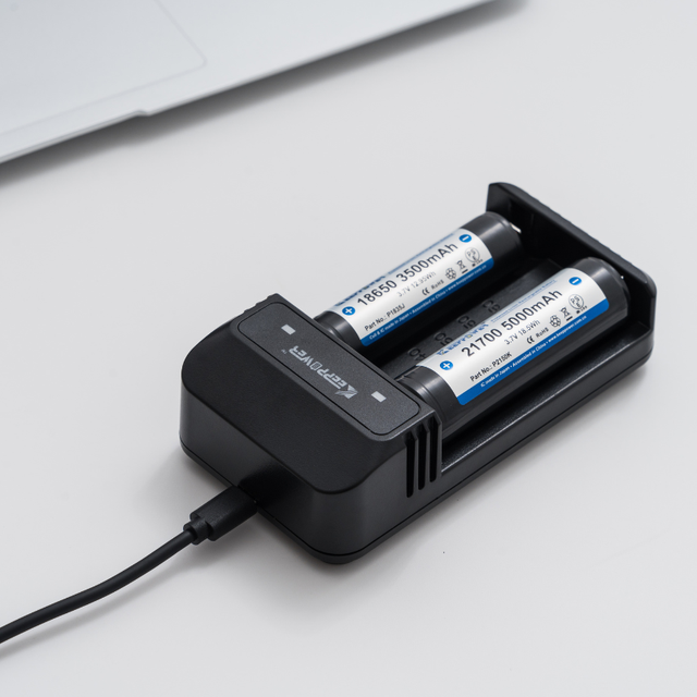 Keeppower C2 Smart Battery Charger for 18650 21700 26650... Li-ion Batteries, LCD Indicator USB-C Fast Charging