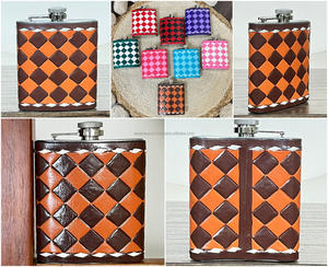 Botella de Whisky de Bolsillo de Cuero Genuino Hecha a Mano con Diseño a Cuadros, de Acero Inoxidable, para Hombre y Mujer, Modelo Premium 2026, de Gran Venta - Product Image 3