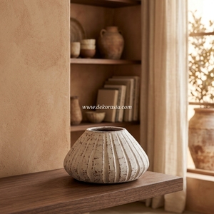 Vase bas en terre cuite blanc Abeja M, fait main, bol décoratif en céramique, urne de table, vente en gros - Product Image 5