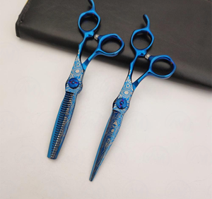 Juego de Tijeras de Peluquería Profesionales de Acero Inoxidable con Diseño Azul - Product Image 3