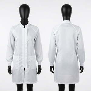 Conjuntos de Uniformes Médicos Blancos de Sarga de Polialgodón Premium de 240 GSM, Diseño Liso, Logotipo Personalizado con Bordado o Impresión, Uniformes Unisex para Uso Hospitalario - Product Image 6