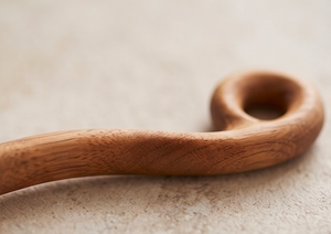 Ensemble de cuillères en bois de noyer artisanal avec manche en bois de noyer, design minimaliste, réutilisables, pour le camping et l'hôtellerie - Product Image 2