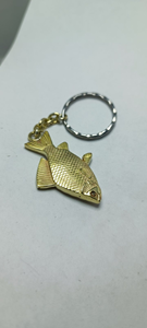 Porte-clés vintage en laiton en forme de poisson, fait main, en métal, décoratif, nautique, cadeau souvenir, accessoire - Product Image 5