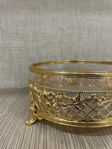 Bol décoratif en métal doré et verre de luxe avec support, idéal pour l'intérieur et les cadeaux, vente en gros depuis l'Inde - Product Image 2