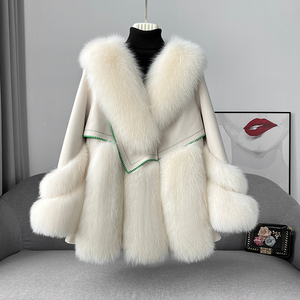 Veste d'hiver élégante pour femme en fausse fourrure avec col en peau de mouton, manches longues, coupe-vent, séchage rapide, couleur unie, extérieur en similicuir - Product Image 3