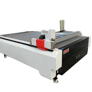 Máquina de corte CNC para juntas automotivas - Projeto de precisão