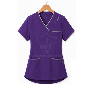 Ensemble de vêtements d'infirmière essentiels pour femmes, uniforme médical léger avec pantalon à poches cargo pour un usage quotidien - Product Image 3