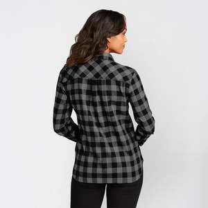 Chemise en flanelle décontractée à manches longues et boutonnée pour femme, coupe ample, épaules tombantes, couleur unie, écologique et respirante, collection Printemps 2026 - Product Image 2