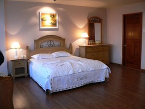 Nam Viet Wood OEM Luxury <b>Bed</b> Customizable Modern <b>Size</b> Convertible Extendable Adjustable Soft Wood California King 1 Year - Product Image 6