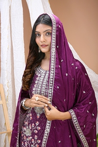 Ensemble Sharara pour femme en chinon entièrement cousu avec broderie de sequins et travail multi-fils, kurta et dupatta assortis - Product Image 6