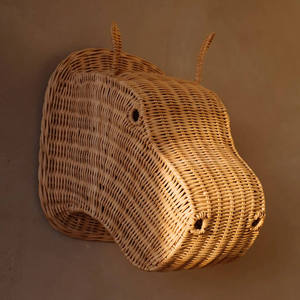 Hermoso cartel artesanal con forma de animal, decorado con ratán, material ecológico para decoración de pared en habitación infantil. - Product Image 1