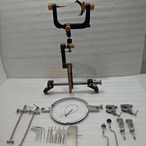 Ensemble de rétracteurs Mayfield à 3 broches, pince crânienne, instruments de chirurgie cérébrale et de neurochirurgie, équipement hospitalier de haute qualité, garantie 5 ans - Product Image 1