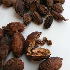 CARDAMOMO NEGRO NATURAL PREMIUM - ESPECIAS SECAS DE ALTA CALIDAD PARA EXPORTACIÓN - Product Image 3