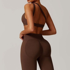 Conjunto de Yoga para Mujer de Diseño Moderno y Alta Calidad, Transpirable, de Secado Rápido y Ecológico, Conjunto de 2 Piezas, Ropa Deportiva y de Yoga al Por Mayor - Product Image 4