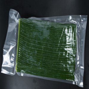 Fabricant de feuilles de bananier congelées du Vietnam de qualité supérieure, fournisseur direct d'usine, vente en gros en vrac pour la restauration, les restaurants et la vente au détail - Product Image 2