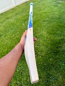 ไม้คริกเก็ต DSC BLU 550 ENGLISH WILLOW ด้ามสั้น - Product Image 3