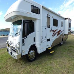 Buy Hot Mobile Motorhomes Camper Trailer off Road Travel Trailer Caravan Mobile Home Motorhome for Sale - Product Image 4