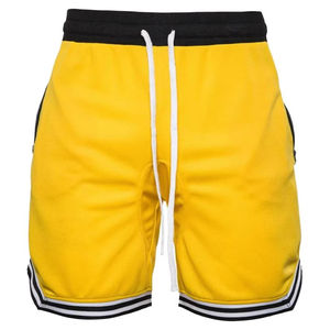 Shorts de poliéster y algodón para hombre, hasta la rodilla, diseño liso, color sólido, ropa casual y deportiva, con bolsillos laterales. - Product Image 1