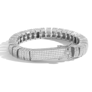 Bracelet large en moissanite serti de diamants, style luxe, bijoux statement, cadeau étincelant pour hommes et femmes - Product Image 1