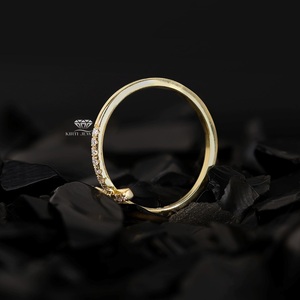 Dernier design, bague croix en or jaune avec diamants naturels taille brillant rond, bijoux religieux unisexe - Product Image 2